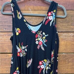 Latched Mama black floral cocoon maxi dress size medium maternity nursing